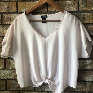 Light pink cropped shirt